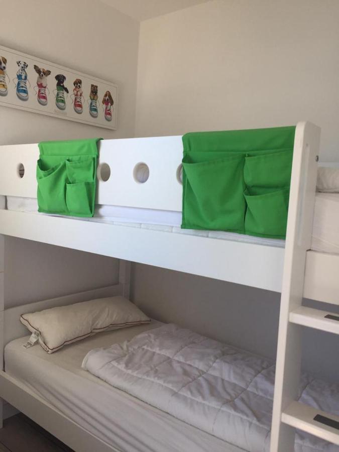 Ferienwohnung Sandkueste Mit Strandkorb & Indoor Spielplatz Heiligenhafen Exteriér fotografie